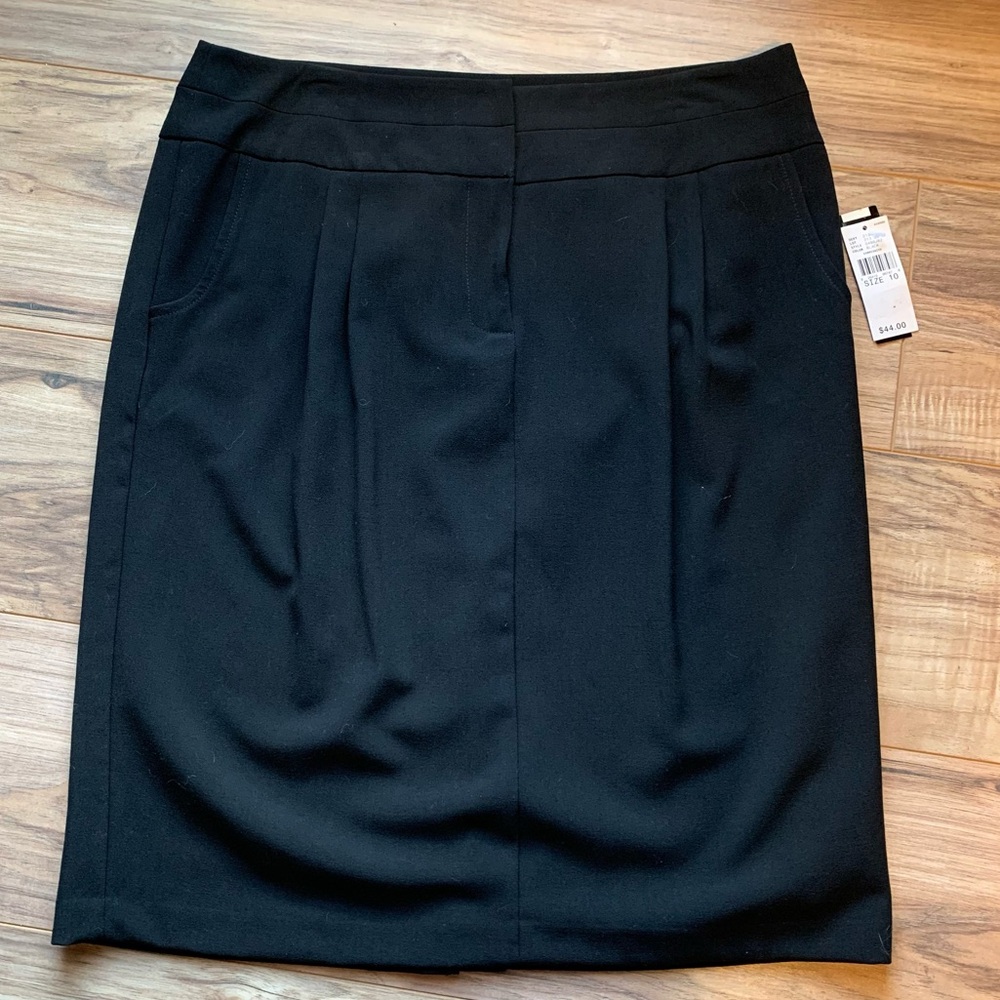 AB Studio Black Skirt- Size 10 - New with tags